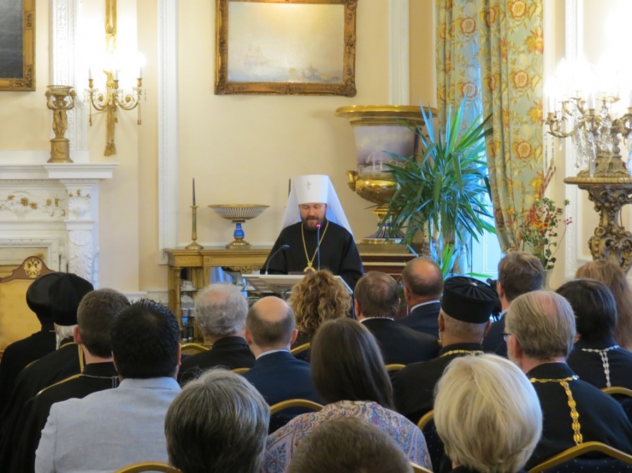 DECR chairman speaks at international symposium on Christian Future of Europe