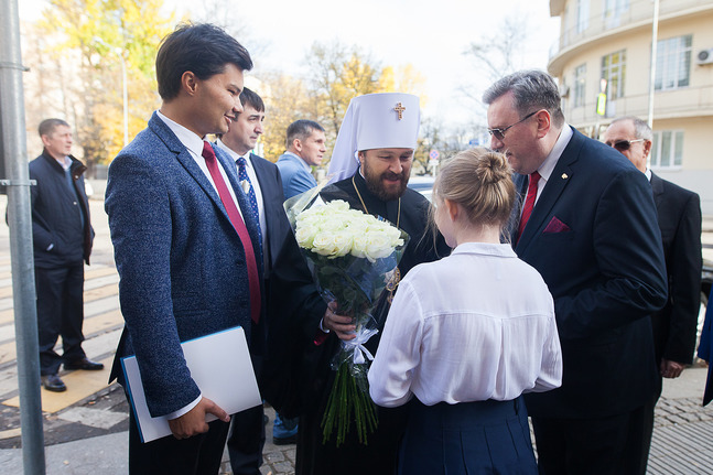 Metropolitan Hilarion visits the leading pedagogical university in Russia