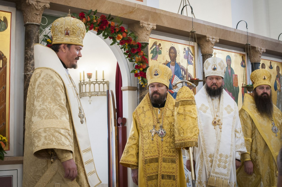 DECR chairman celebrates the Liturgy at the church of St. Mary Magdalene in Madrid
