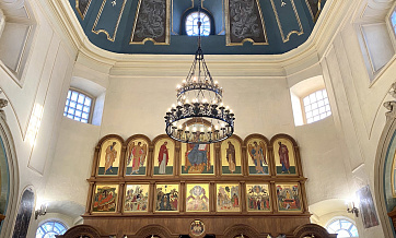 On commemoration day of St. Catherine, Metropolitan Hilarion of Volokolamsk officiated at the Church of St. Catherine the Great Martyr In-the-Fields the representation of the Orthodox Church in America