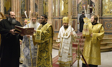 Metropolitan Hilarion of Volokolamsk celebrates Divine Liturgy at the Church of the Holy Sepulchre