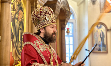 On commemoration day of St. Catherine, Metropolitan Hilarion of Volokolamsk officiated at the Church of St. Catherine the Great Martyr In-the-Fields the representation of the Orthodox Church in America