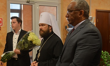 Head of Ethiopian Orthodox Tewahedo Church Abune Mathias was met by Metropolitan Hilarion of Volokolamsk