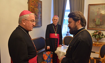 Metropolitan Hilarion meets with Bishop Joseph Werth