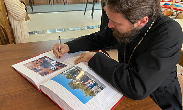 Metropolitan Hilarion of Volokolamsk meets with Russian military in Syria