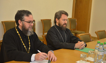 Chairman of Department for External Church Relations meets with Lebanese ambassador