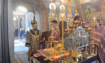 Rector, faculty and students of Theological Institute of Postgraduate Studies prayerfully celebrate 10th anniversary of its foundation