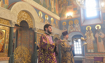 Rector, faculty and students of Theological Institute of Postgraduate Studies prayerfully celebrate 10th anniversary of its foundation